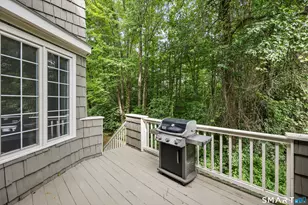 14 Harwich Ln, West Hartford, CT 06117 - Photo 12