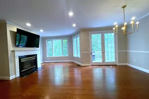 14 Harwich Ln, West Hartford, CT 06117 - Photo 12