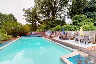 8 Bridge Ln, Enfield, CT 06082 - Photo 2