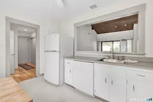 14 Algonquin Ln, Stratford, CT 06614 - Photo 20