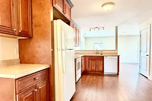 18 W Center St, Southington, CT 06489 - Photo 6
