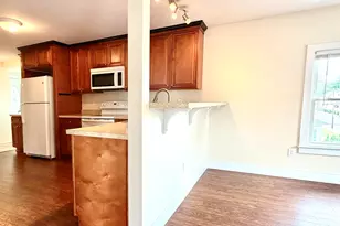 18 W Center St, Southington, CT 06489 - Photo 10