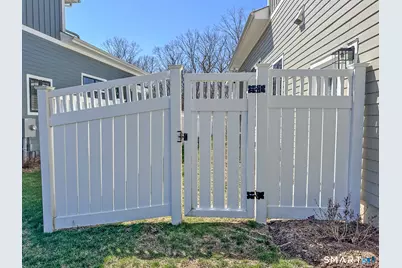 201 Edgewater Circle #B, East Hampton, CT 06424 - Photo 30