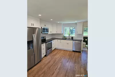 287 Hills Street, East Hartford, CT 06108 - Photo 10