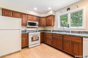 130 Charles Ln, Hebron, CT 06248 - Photo 8