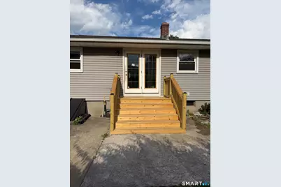 7 Cross Street, Plainville, CT 06062 - Photo 8