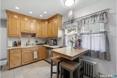 78 Levesque Avenue, West Hartford, CT 06110 - Photo 8