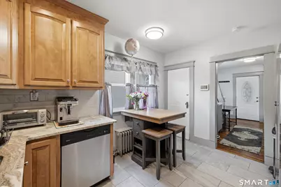 78 Levesque Avenue, West Hartford, CT 06110 - Photo 10