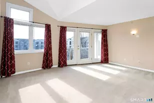 3250 Fairfield Ave, Bridgeport, CT 06605 - Photo 4