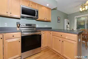 40 Cheyenne Ct, Marlborough, CT 06447 - Photo 6