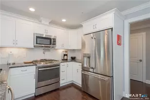 2 Bishop Rd, West Hartford, CT 06119 - Photo 8