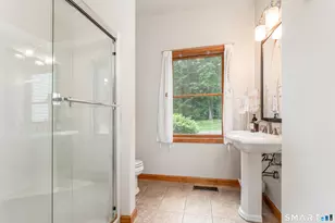 193 Stoneybrook Ln, Watertown, CT 06795 - Photo 8