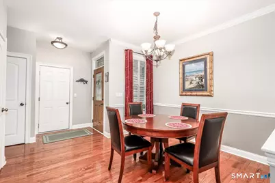18 Lawrence Avenue #18, Danbury, CT 06810 - Photo 8