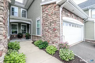 18 Lawrence Ave, Danbury, CT 06810 - Photo 4