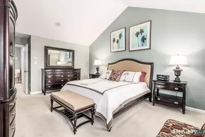 18 Lawrence Avenue #18, Danbury, CT 06810 - Photo 32
