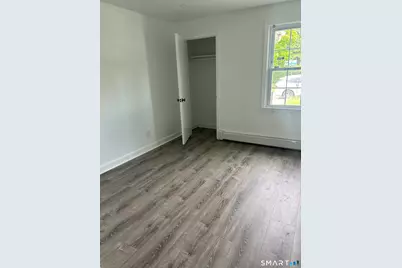 80 Alexander Avenue, Bridgeport, CT 06606 - Photo 6