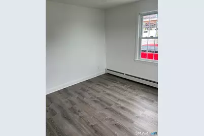 80 Alexander Avenue, Bridgeport, CT 06606 - Photo 12