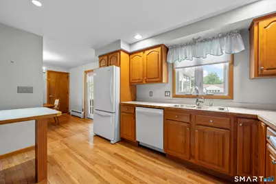 124 Appletree Drive, East Hartford, CT 06118 - Photo 14