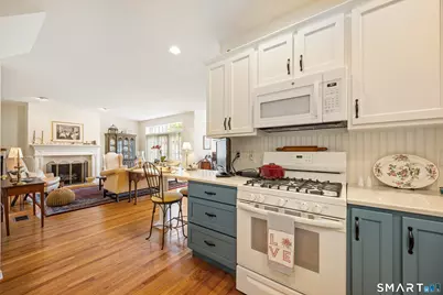 33 Old Field Hill Road #18, Southbury, CT 06488 - Photo 8
