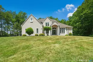 17D Butterfield Rd, Newtown, CT 06470 - Photo 1
