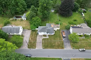 27 Old Colony Rd, North Stonington, CT 06359 - Photo 32