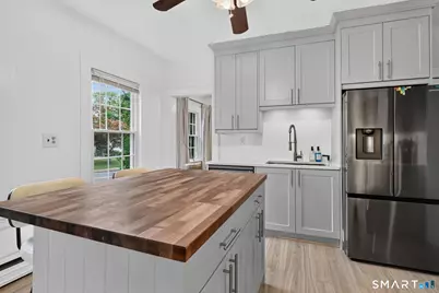 5 Parker Street, Manchester, CT 06040 - Photo 12