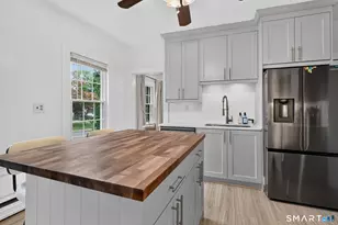 5 Parker St, Manchester, CT 06040 - Photo 12