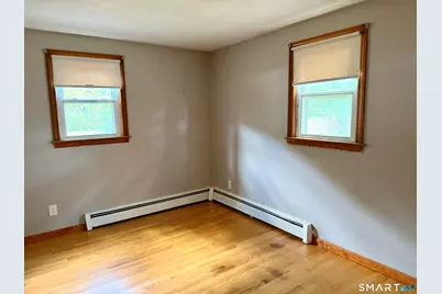 4 Betty Road, Enfield, CT 06082 - Photo 18