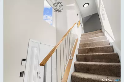 9 Clubhouse Drive, Cromwell, CT 06416 - Photo 4