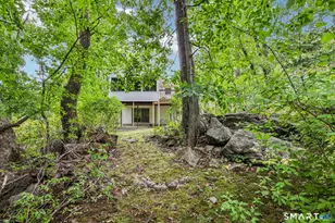 14 Chipping Ln, Norwalk, CT 06854 - Photo 36