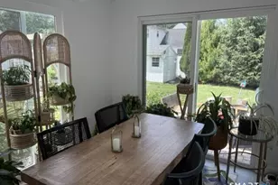 43 Farnham Rd, West Hartford, CT 06119 - Photo 10