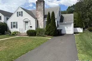 43 Farnham Rd, West Hartford, CT 06119 - Photo 24