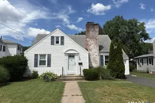 43 Farnham Rd, West Hartford, CT 06119 - Photo 1