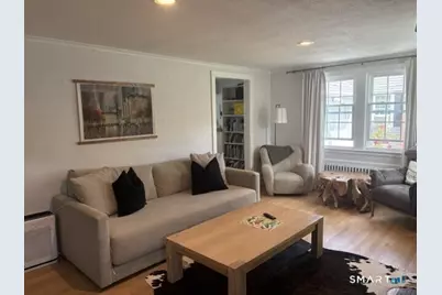 43 Farnham Road, West Hartford, CT 06119 - Photo 2