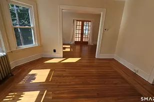15 Bragaw St, New London, CT 06320 - Photo 2