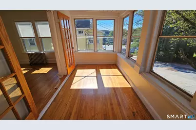 15 Bragaw Street, New London, CT 06320 - Photo 4
