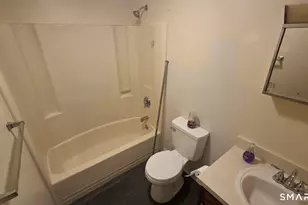 18 Allen Ct, Meriden, CT 06451 - Photo 12