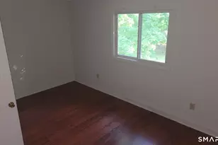 18 Allen Ct, Meriden, CT 06451 - Photo 8