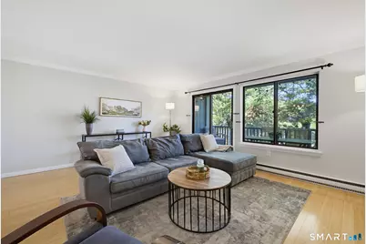 9 Margo Court, Cromwell, CT 06416 - Photo 4