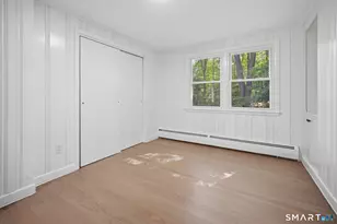 32 Hemlock Ln, East Hartford, CT 06118 - Photo 12