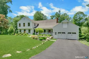 45 Mayapple Rd, Stamford, CT 06903 - Photo 2