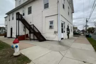 760 Washington Ave, West Haven, CT 06516 - Photo 1