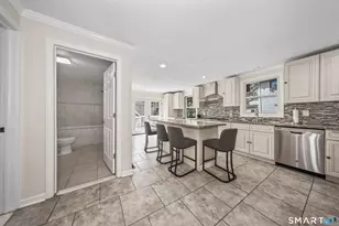145 Dewey St, Stratford, CT 06615 - Photo 12