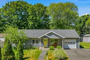 22 Argonne Terrace, Seymour, CT 06483 - Photo 2