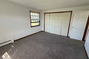 1162 Middle Turnpike W, Manchester, CT 06040 - Photo 4