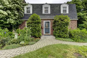 338 Ridgewood Rd, West Hartford, CT 06107 - Photo 36