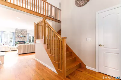 7 Windward Way, Waterford, CT 06385 - Photo 2