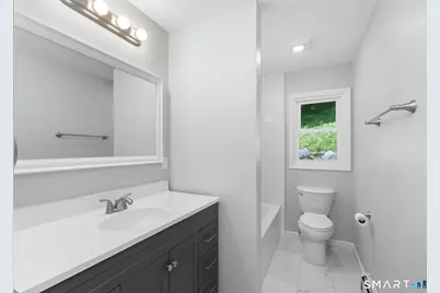 2 Oakwood Drive, New Fairfield, CT 06812 - Photo 16