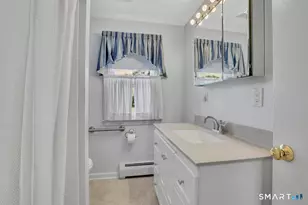 16 Locust St, Plainville, CT 06062 - Photo 18