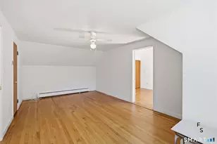 24 Amos St, Hamden, CT 06518 - Photo 30